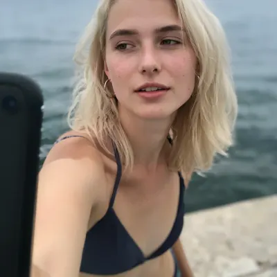 Blondie, 29