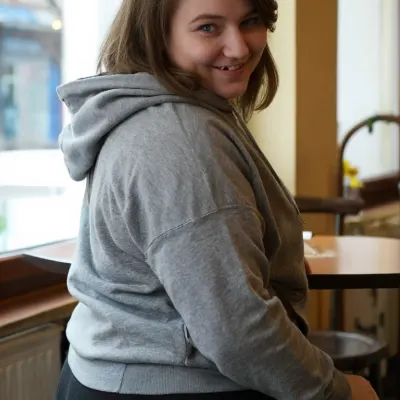 Юля