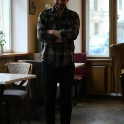 Максим, 32